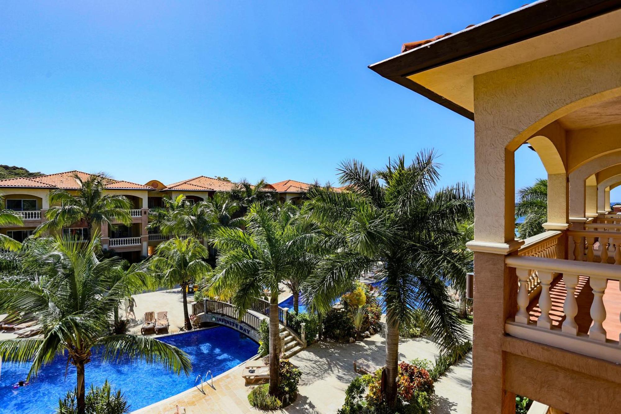 ווסט ביי Infinity Bay Spa & Beach Resort מראה חיצוני תמונה
