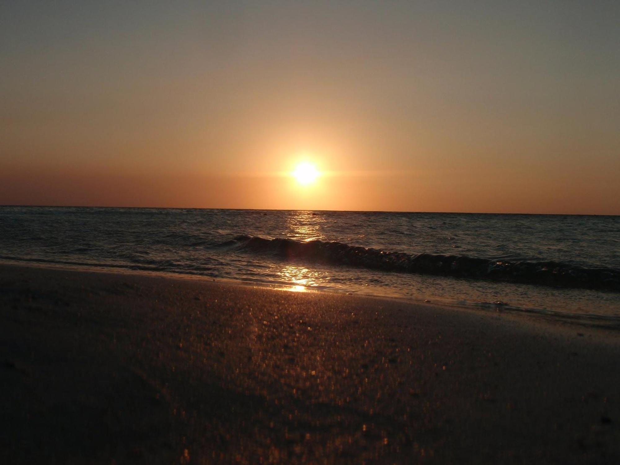 ווסט ביי Infinity Bay Spa & Beach Resort מראה חיצוני תמונה