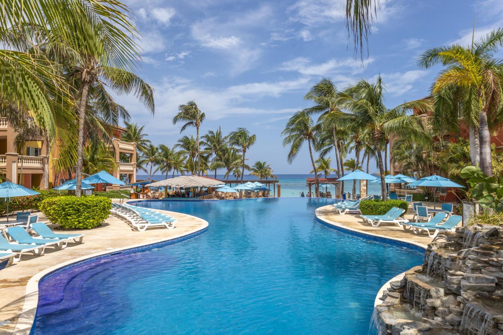 ווסט ביי Infinity Bay Spa & Beach Resort מראה חיצוני תמונה