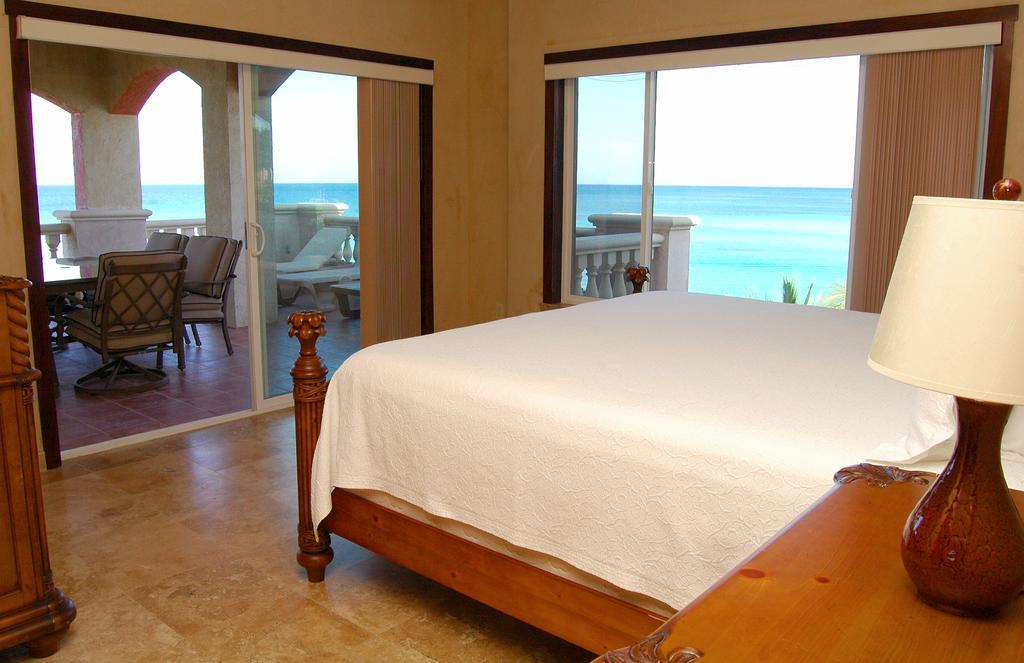 ווסט ביי Infinity Bay Spa & Beach Resort מראה חיצוני תמונה